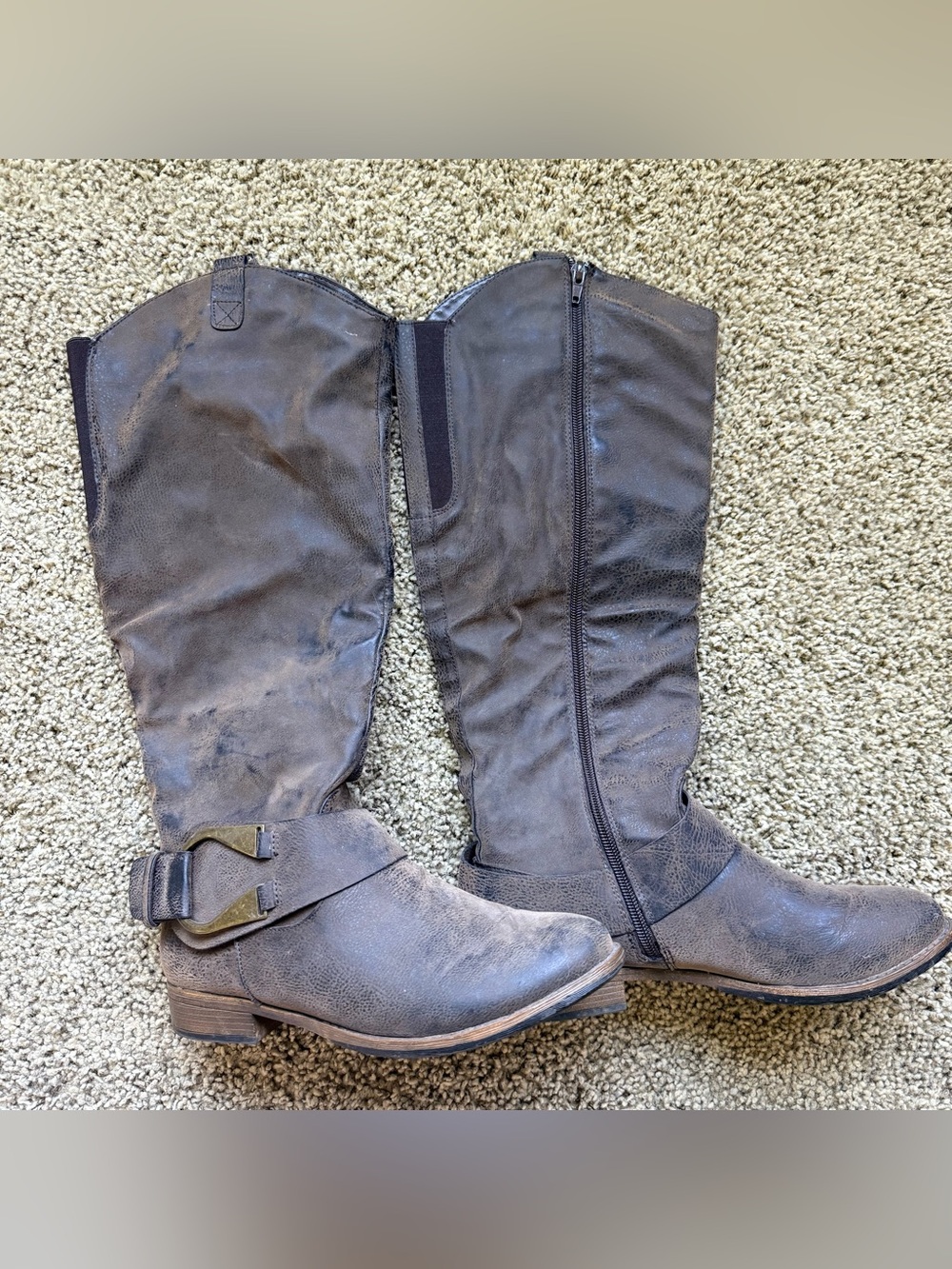 Madeline Birdie buckle boot women’s size 9.5